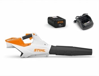 STIHL BGA 86 mit Akku AP 30 und Ladegerät AL 101