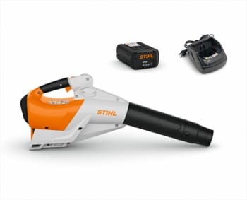 STIHL BGA 250.0 mit Akku AP 30 und Ladegerät AL 101