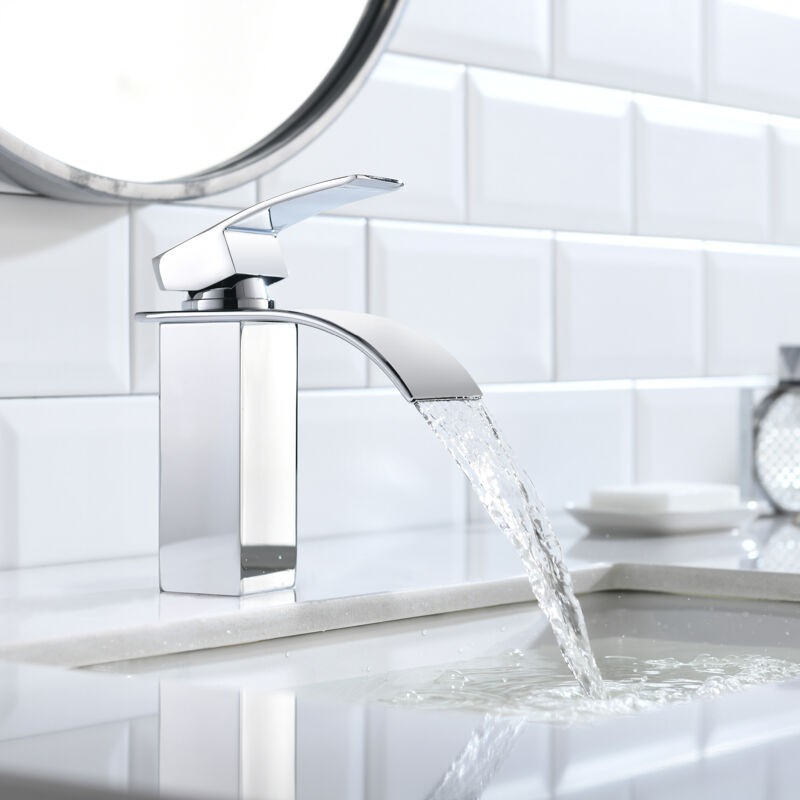 Robinet De Lavabo De Salle De Bain Cascade, Mitigeur De Lavabo À Poignée Unique, Eau Chaude Et Froide, Chromé