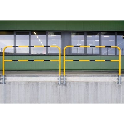 Moravia Schutzbügel für innen schwarz/gelb 1300 x 1500 mm Wandmontage mittels Einsteckhülse grundiert