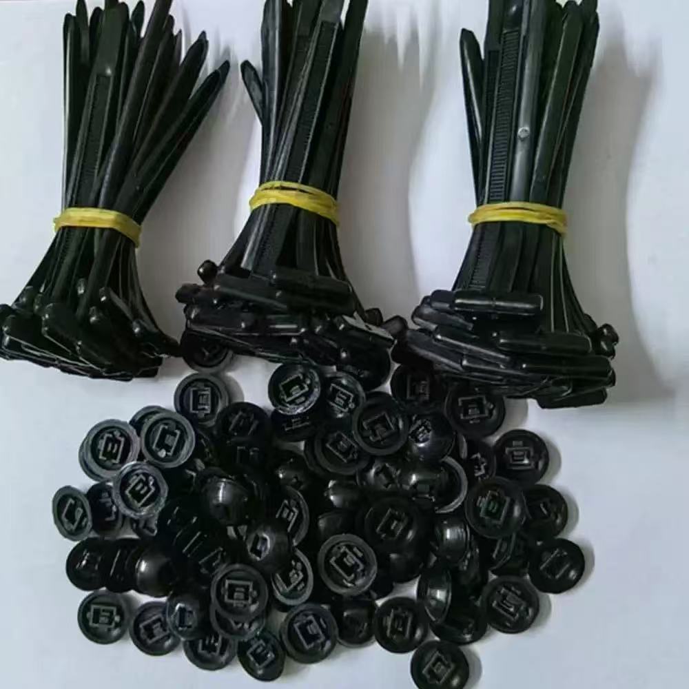 Packung Mit 100 Universellen Nylon-kabelbindern, Geeignet Für Alltägliche Reparaturen An Auto, Haus Und Garten.
