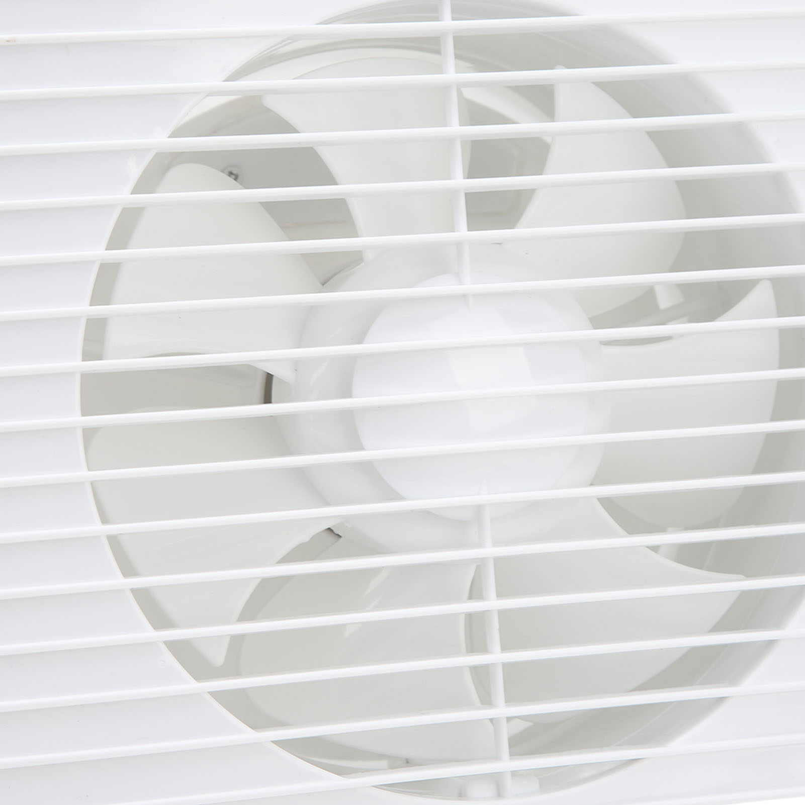 15-watt-solarventilator Mit 20 Cm Durchmesser Und 6 Flügeln Zur Luftzirkulation In Hühnerställen Und Gewächshäusern
