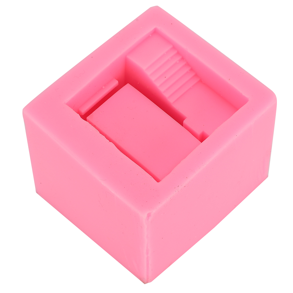 3d-silikonform In Form Eines Niedlichen Villenhauses Für Kuchen, Beton Und Handgemachte Flüssigseife.