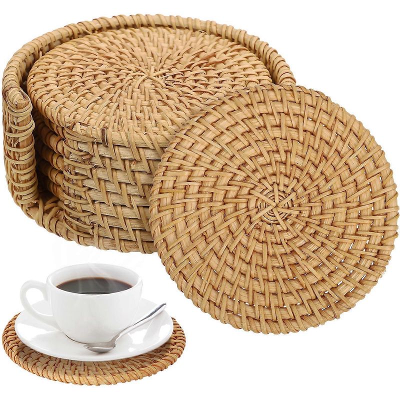 Set Bestehend Aus Einem Untersetzer Aus Geflochtenem Rattan Mit Ständer Im Bohème-stil Für Tassen Und Couchtische. – 10,00 X 10,00 X 5,20 Cm – Hellbraun