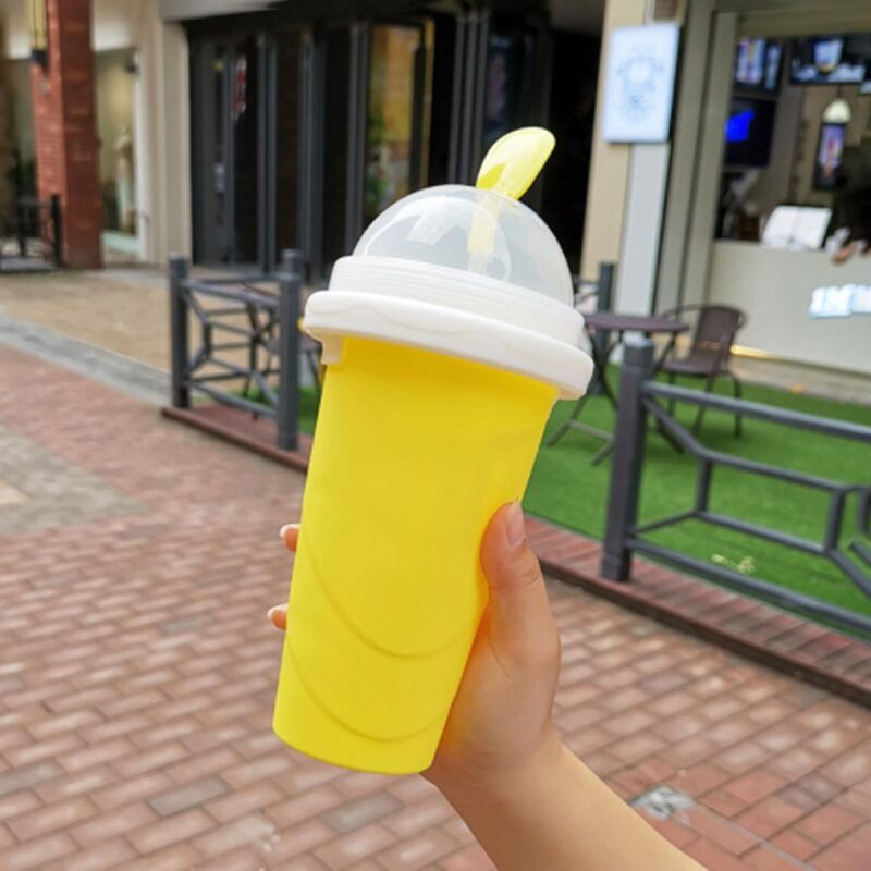 Umweltfreundlicher, Doppelwandiger Silikon-smoothiebecher, Ideal Für Selbstgemachte Slush-eis-getränke, Gelb