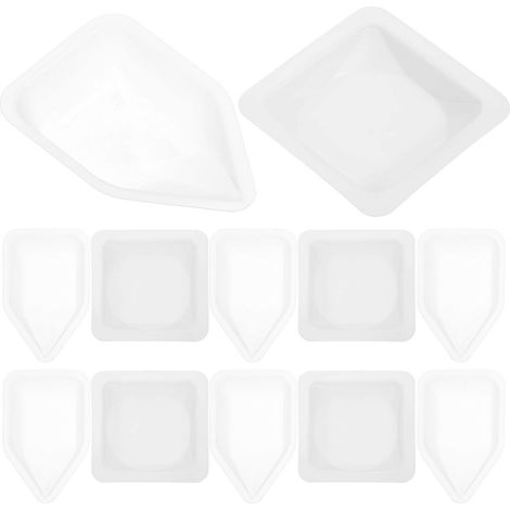 100 Kunststoff-wiegeschalen Für Pulver Mit Abgeschrägten Kanten Für Den Laborgebrauch. – 7,50 X 7,50 X 3,00 Cm