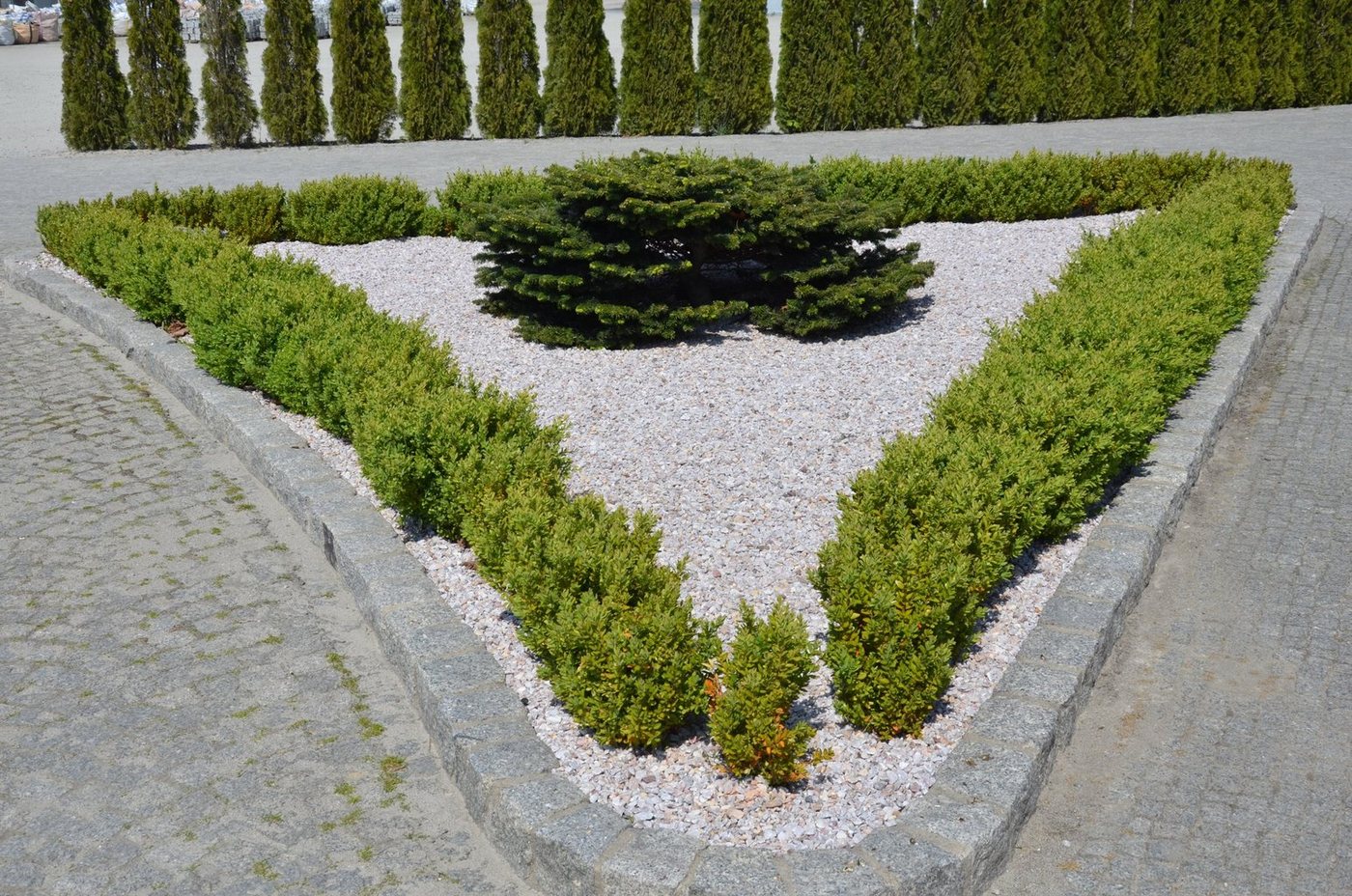 Best for Garden Trittsteine Granit-Kies 8-16 mm – Dekorative Steine, Garten & Landschaft, Einzelartikel, 1-St., Granit-Kies in gewählter Gewichtsvariante, Frostbeständig, UV-beständig, Wasserfest, Naturstein, Langlebig Bild 2