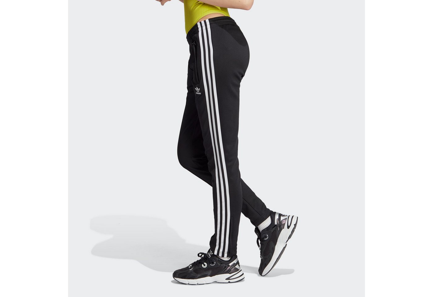 adidas Originals Sporthose SST CLASSIC TP (1-tlg) schmaler Schnitt, für sportliche Aktivitäten, mit Kordelverschluss Bild 5