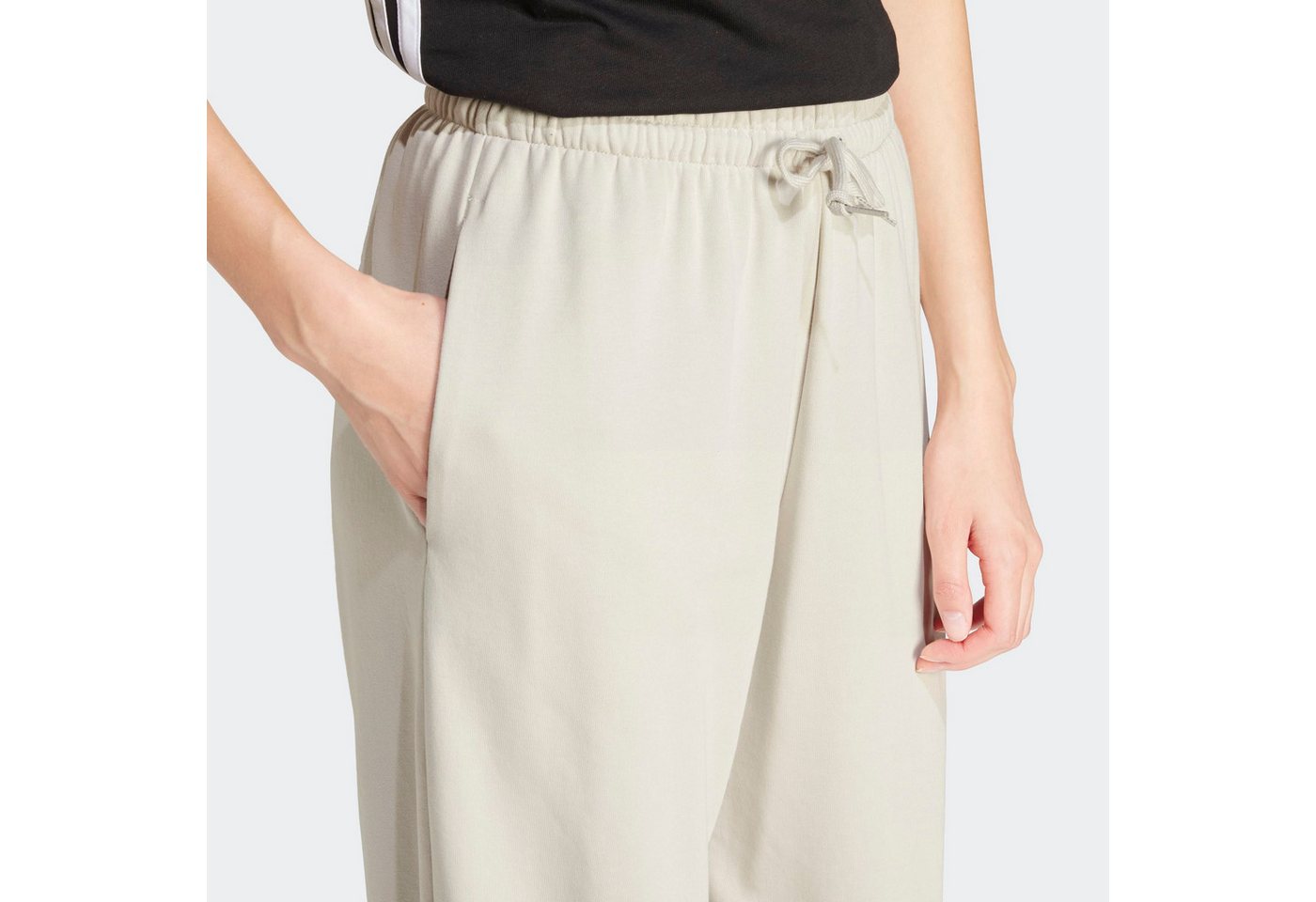 adidas Sportswear Sporthose W SL FT CF PT Locker geschnitten, hoher Bund, aus weichem French Terry Material