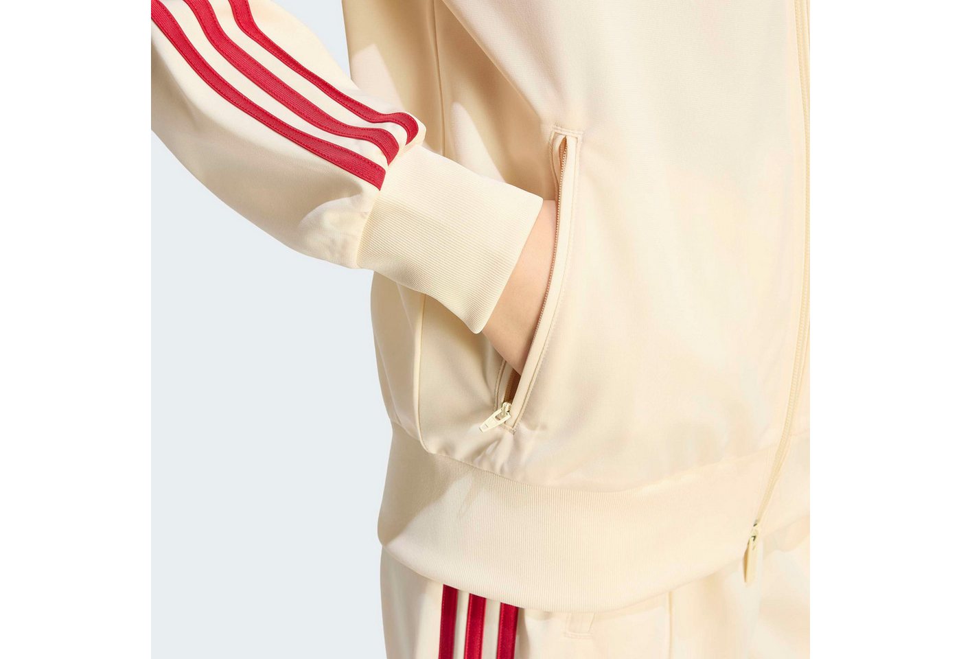 adidas Originals Trainingsjacke FB TT LOOSE mit FIREBIRD-Design, locker geschnitten Bild 3