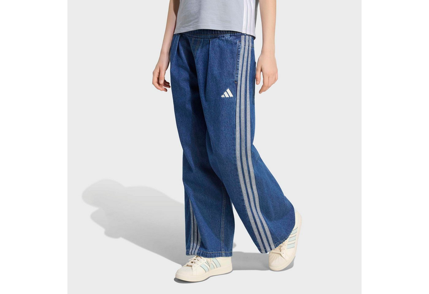 adidas Sportswear Sporthose STADIUM, LOCKERE PASSFORM, VERWASCHENE OPTIK mit lockerer Passform, aus Baumwolle Bild 2