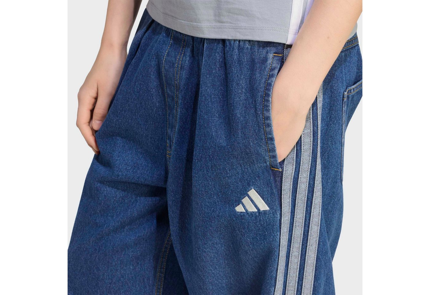 adidas Sportswear Sporthose STADIUM, LOCKERE PASSFORM, VERWASCHENE OPTIK mit lockerer Passform, aus Baumwolle Bild 4