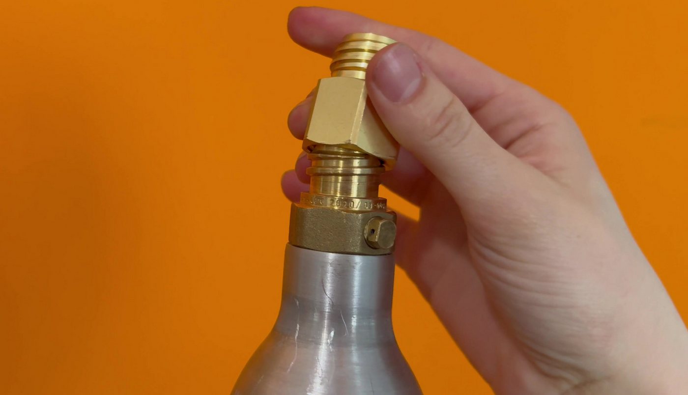 BERNUS Küchenarmatur Umrüstsatz für den Quooker Cube zur Nutzung von CO2-Flaschen (2-St) CO2 Starter-Set zur Nutzung von handelsüblichen CO2-Zylindern