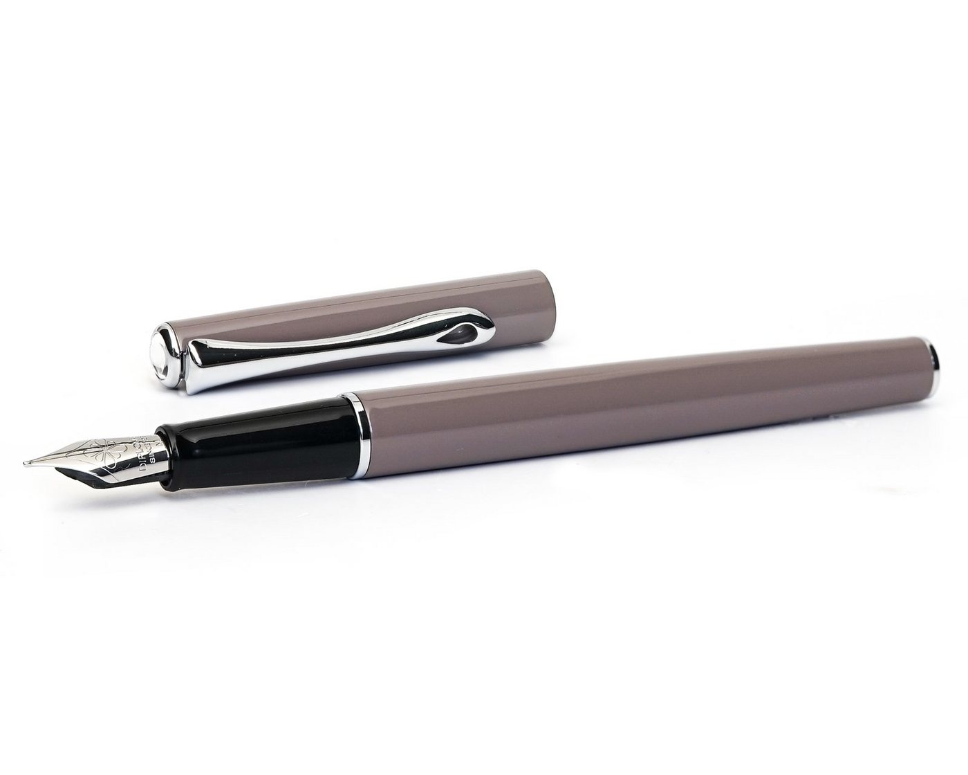 DIPLOMAT Füllhalter Füllhalter Traveller taupe grey, Stärke M, Zierelemente: Chrom Bild 4
