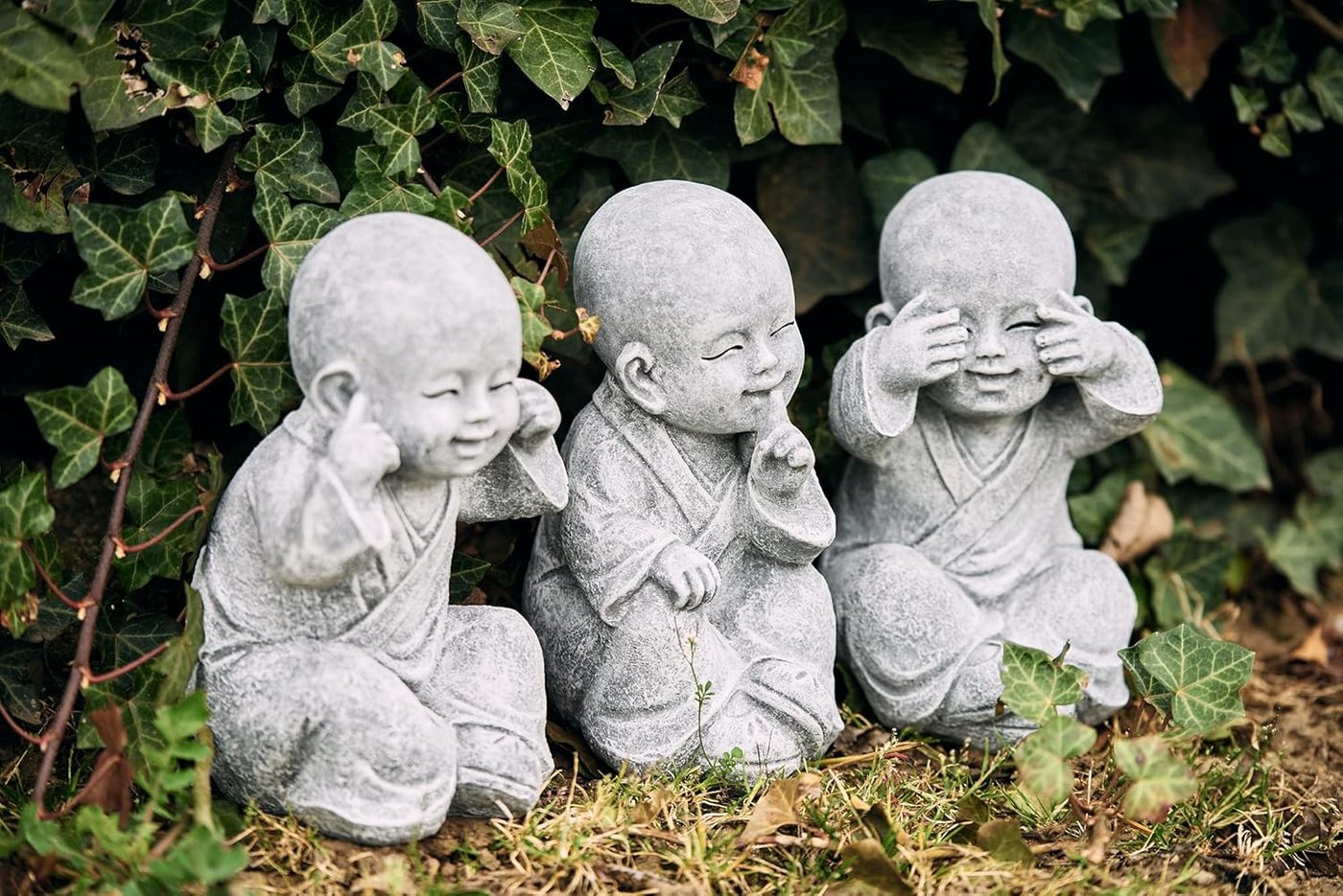 Stone and Style Gartenfigur Frostfeste Steinfiguren 3er-Set Shaolin Mönche Bild 2