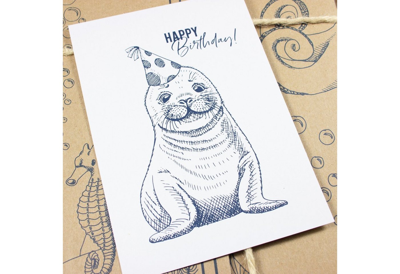 Bow & Hummingbird Postkarte Postkarte Happy Birthday Seehund Bild 3