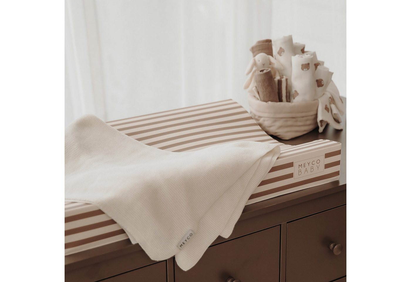 Meyco Baby Wickelauflage Fat Stripe Taupe (1-tlg), 50x70cm