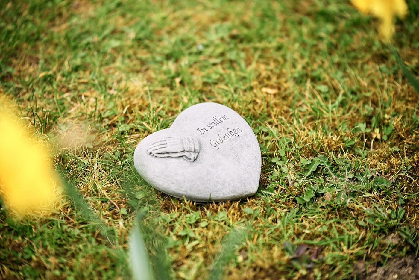 Stone and Style Gartenfigur Frostfester Grabschmuck Herz "In stillem Gedenken Bild 5