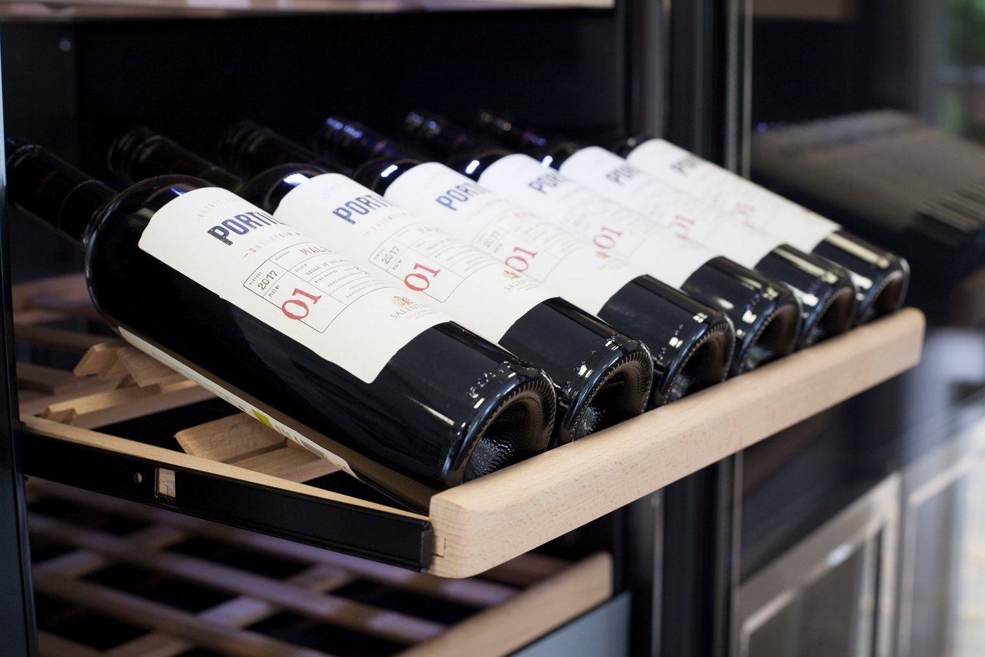 Caso Weinkühlschrank WineComfort 1260 Smart Bild 4