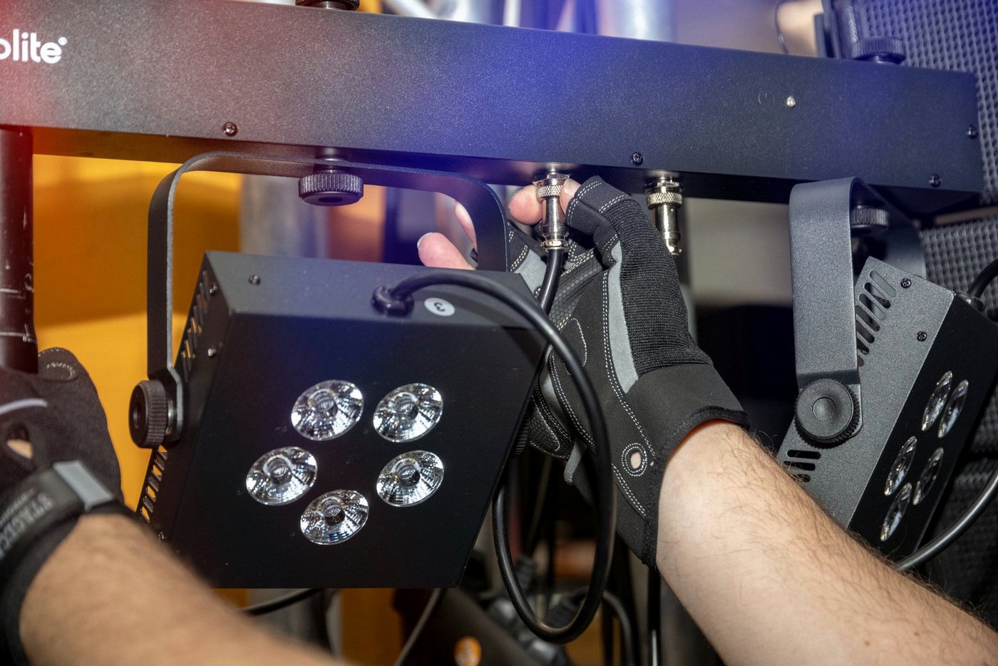 Stagecaptain Arbeitshandschuh-Set Rigger Handschuhe kurze Finger - Größe M (3-St) Innenfläche aus Kunstleder Bild 4