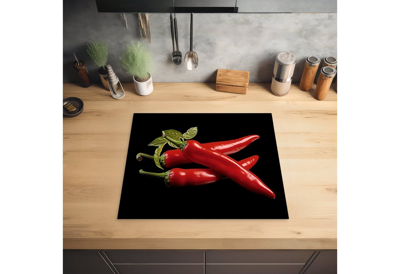 MuchoWow Herd-Abdeckplatte Roter Paprika - Rot - Kräuter - Gewürze - Schwarz, Vinyl, (1 tlg), Küche Herdabdeckplatte Ceranfeld Vinyl Einteilig, 59x52 cm Bild 3