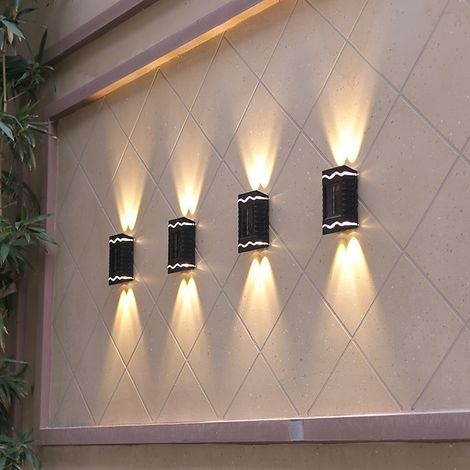 Set Mit 4 Solar-wandleuchten Mit Je 4 Leds, Geeignet Für Balkon, Zaun Und Garten, Wasserdicht, Automatische Ein-/ausschaltfunktion, Warmweißes Licht