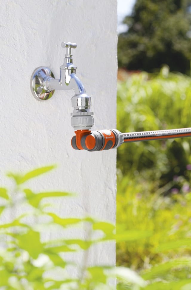GARDENA Winkelhahnstück, lose für 26,5 mm (G 3/4)-Waserhahn mit 33,3 mm (G 1)-Gewinde, für 21 mm (G 1/2)-Wasserhahn mit 26,5 mm (G 3/4)-Gewinde