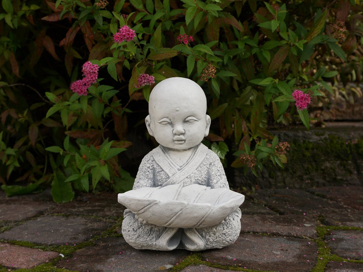 gartendekoparadies.de Gartenfigur Mönch mit Schale, Steinfigur, H. 22 cm, 4 kg, Frostsicher