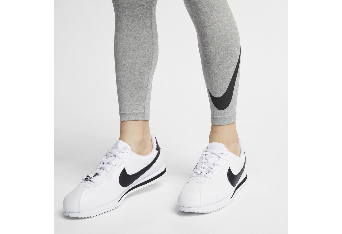Nike Sportswear Funktionsleggings NKG SPORT ESSENT PRTD LEGGING - für Kinder für Kinder, elastisches Material, extra-enge Beinform Bild 2