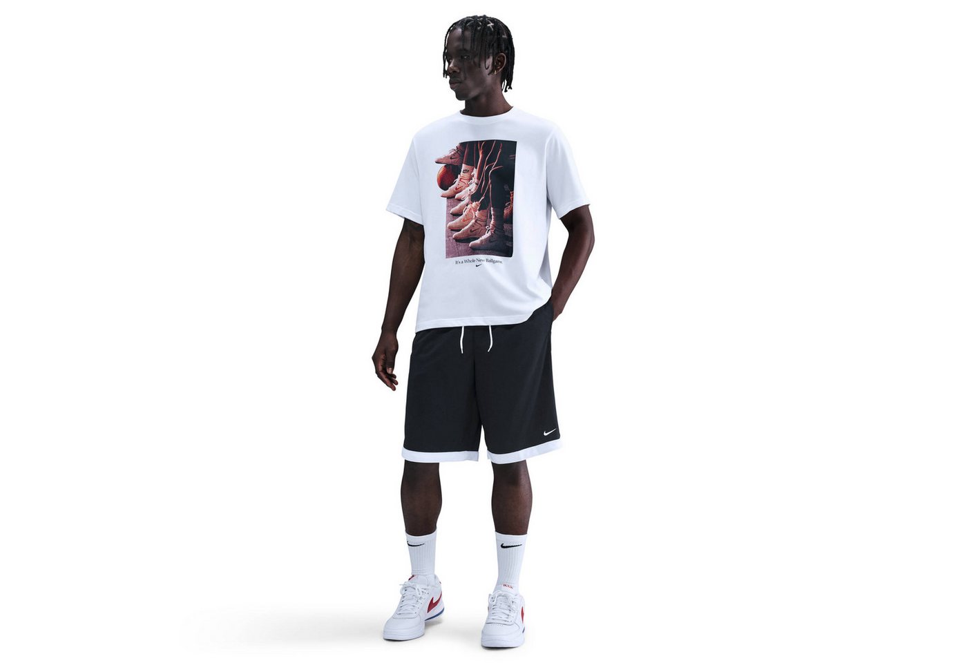 Nike Trainingsshorts Nike DNA Academy Men's Dri-FIT 11" Basketball Shorts mit Seitennahttaschen, schnell trocknend, pflegeleicht, elastisch