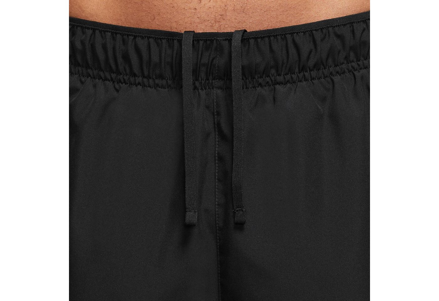 Nike Laufhose M NK DF CHALLENGER 7BF SHORT BLACK/BLACK/BLACK/REFLECTIVE S