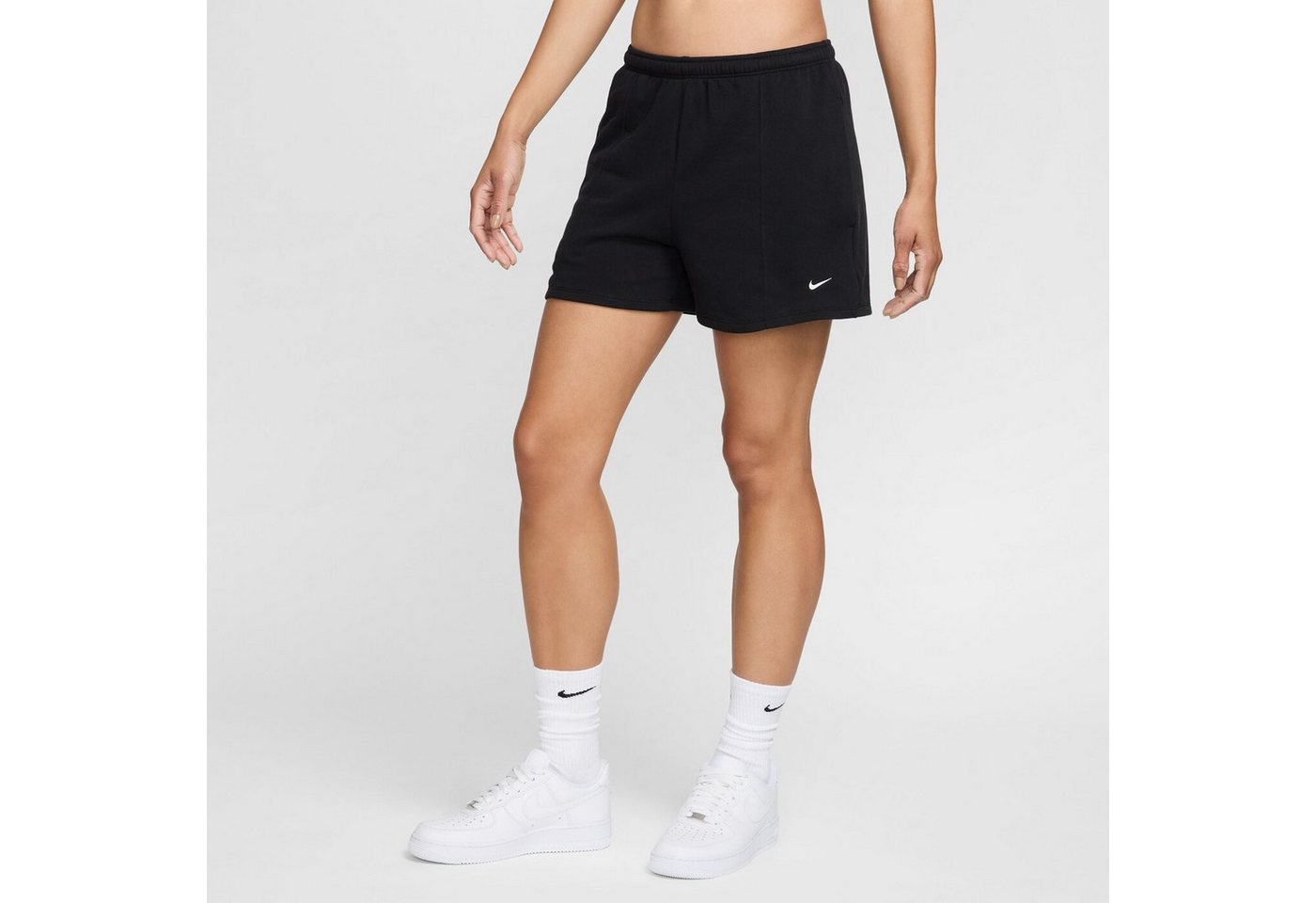Nike Trainingsshorts W NSW NK CHLL FT MR 4IN SHORT BLACK/SAIL Bild 2