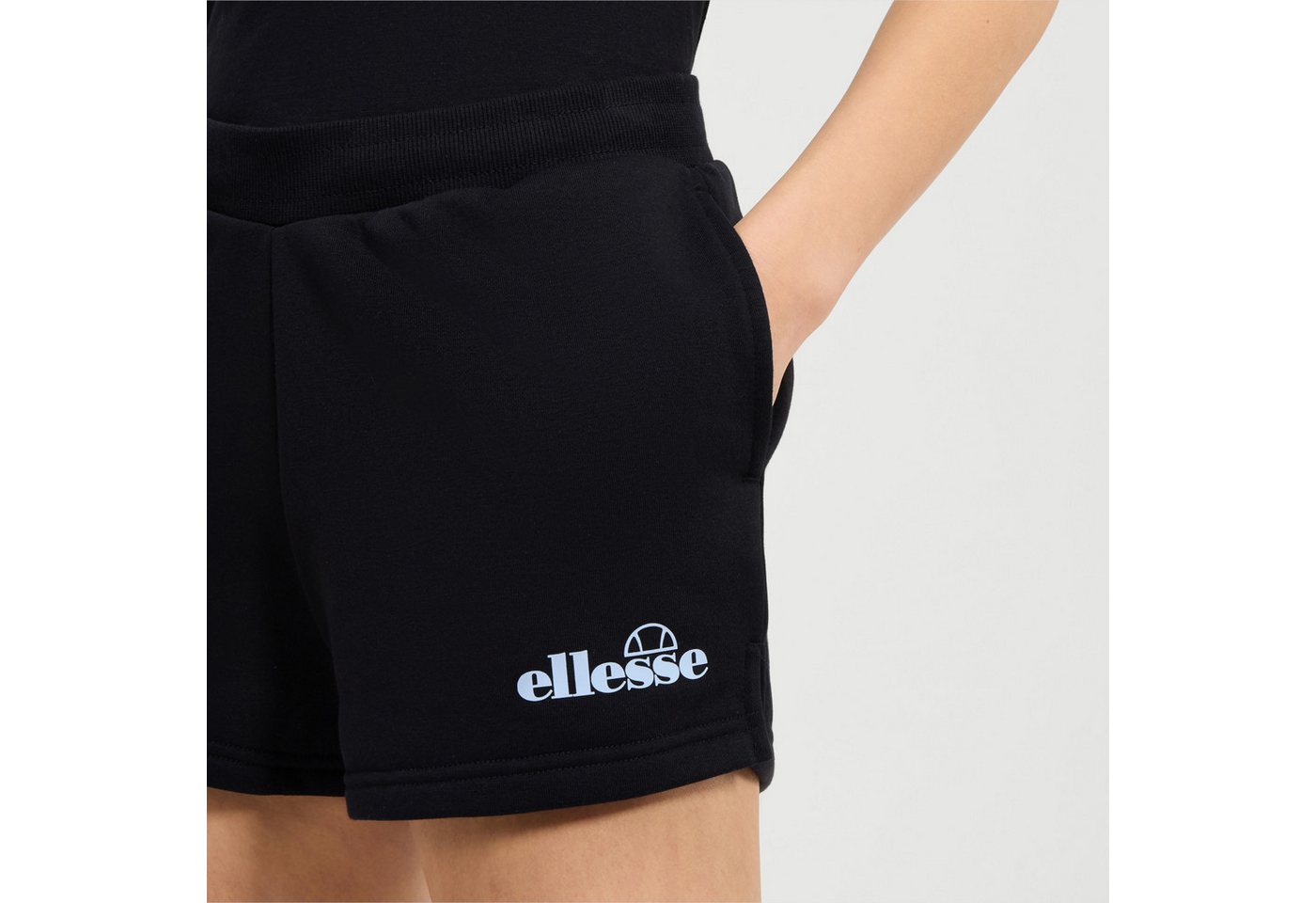 Ellesse Trainingsshorts ellesse Damen Short Kyrana Short SGZ16456