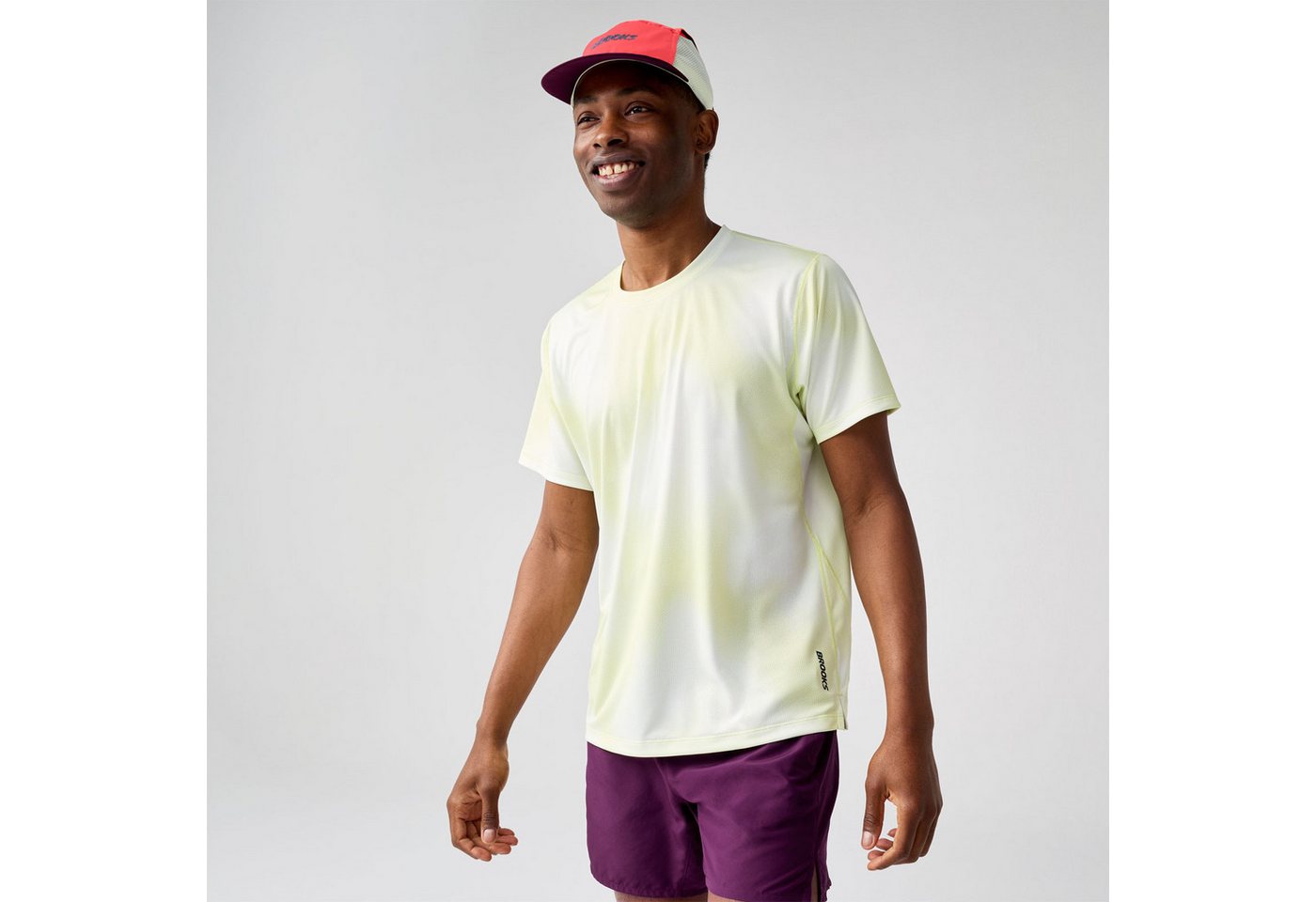 Brooks Laufshirt Dash Short Sleeve Printed Men 211587-765 der Hitze davonlaufen Bild 2