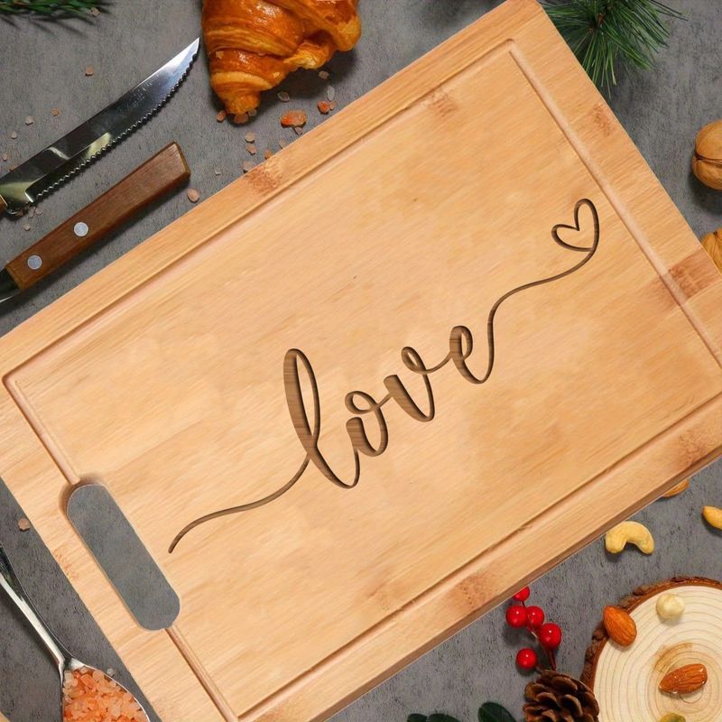 Bambusschild „love“ – Liebevolle Botschaft Eingraviert, Handgefertigtes Geschenk