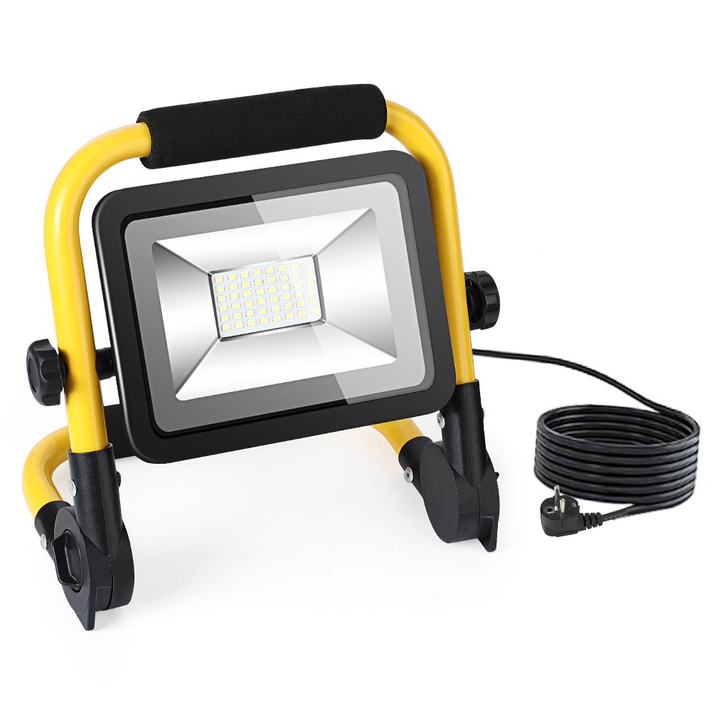 Tragbarer, Wasserdichter Led-fluter (ip65) Mit 5-m-kabel Und Stecker – Notleuchte Auf Stativ