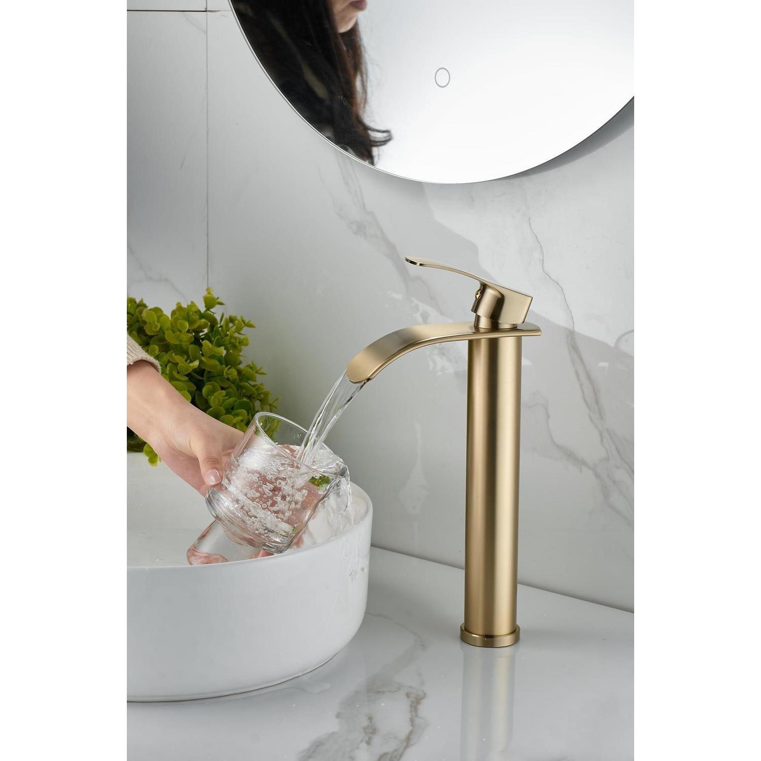 Wasserfall Küchenarmatur Hochauslauf Gebürstetes Gold Messing Einhebelmischer 3/8" Anschlüsse