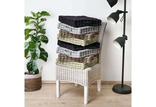 Beautissu Mila Stuhlkissen 50x50x10cm Taupe