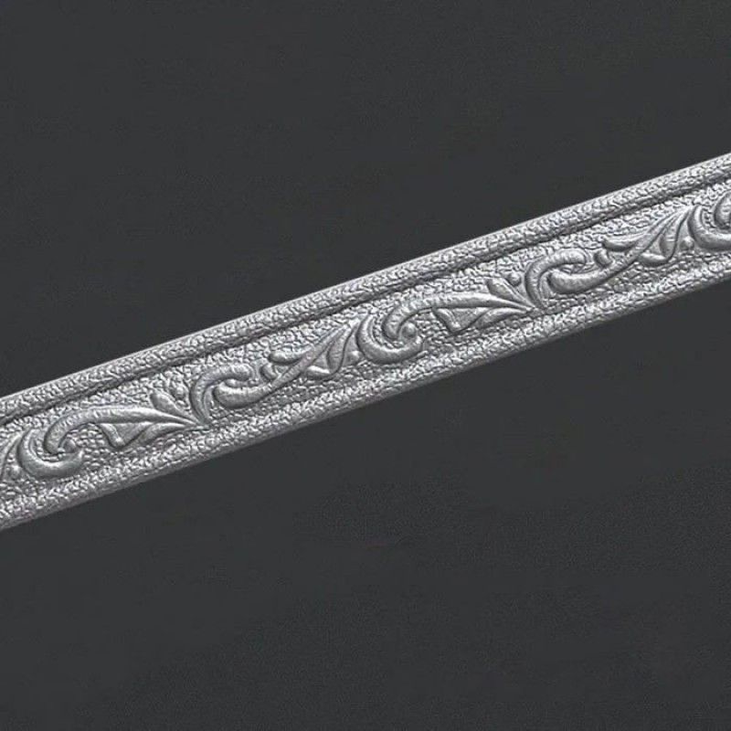 Selbstklebende Silberne Wandbordüre, Abnehmbare Dekorative Bordüre Aus Wasserfestem Pvc, Selbstklebende Sockelleiste - Silber 4 X 230 Cm (1 Stück)