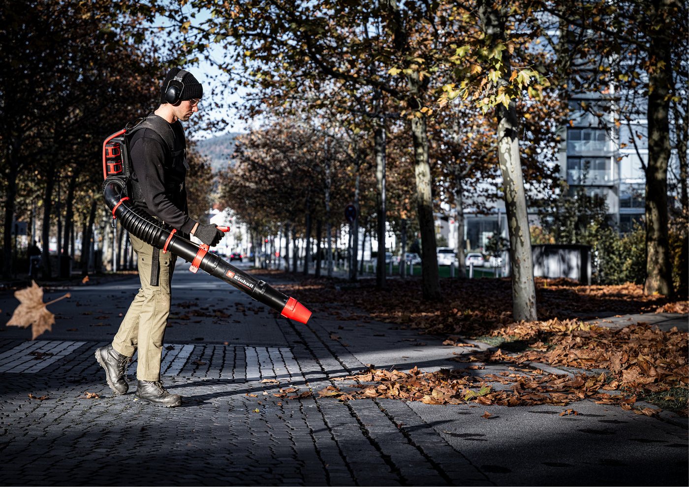 Einhell Professional Akku-laubbläser Gp-lb 36/280 Li E Bl-solo Pxc (36 V, 280 Km/h Luftgeschwindigkeit, Brushless, Rückentragbar, Drehzahlregulierung, Ohne Akku) Bild 2