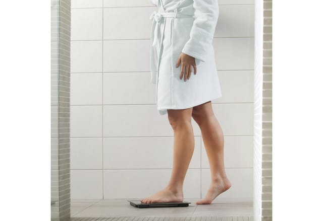 medisana BS 483 weiß Körperanalysewaage bis 180 kg Personenwaage Körperfett