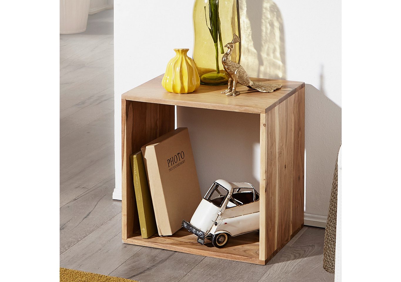 FINEBUY Standregal SuVa2508_1 Massivholz Regal Beistelltisch Tisch Holzcube Würfelregal, Akazie Massivholz 43,5x43,5x33 cm, Quadratisch, Kleines Bücherregal, Holzregal Natur Rustikal Bild 2