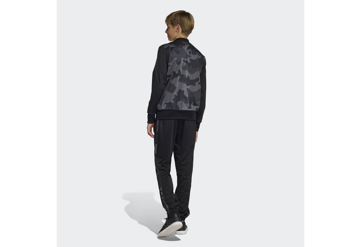 adidas Sportswear Trainingsanzug J CAMO T TS 3S (2-tlg) Bild 2