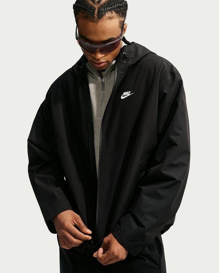 Nike Sportswear Trainingsjacke Nike Windrunner Men's Rain Jacket mit sportlichem Windrunner-Design, aus Polyester Bild 5