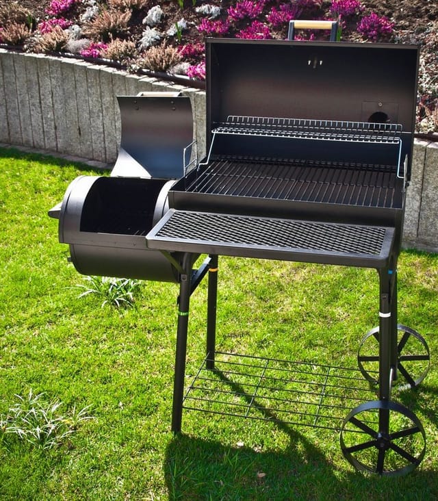 El Fuego Holzkohlegrill Smoker Dakota mit zwei Grillflächen