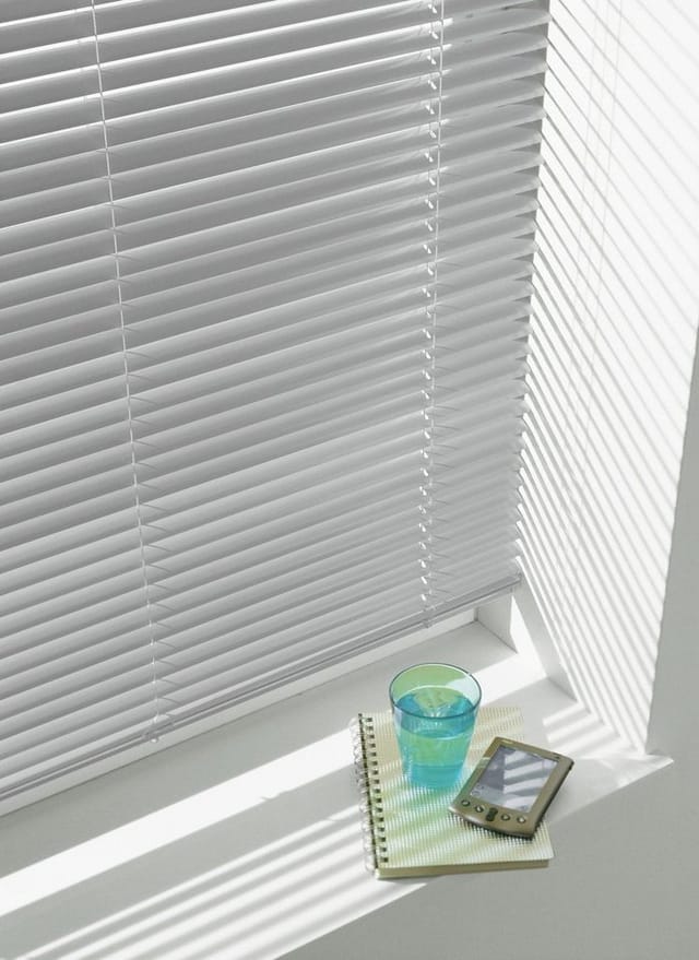 Gardinia Aluminium Jalousie 60 cm x 130 cm Silber