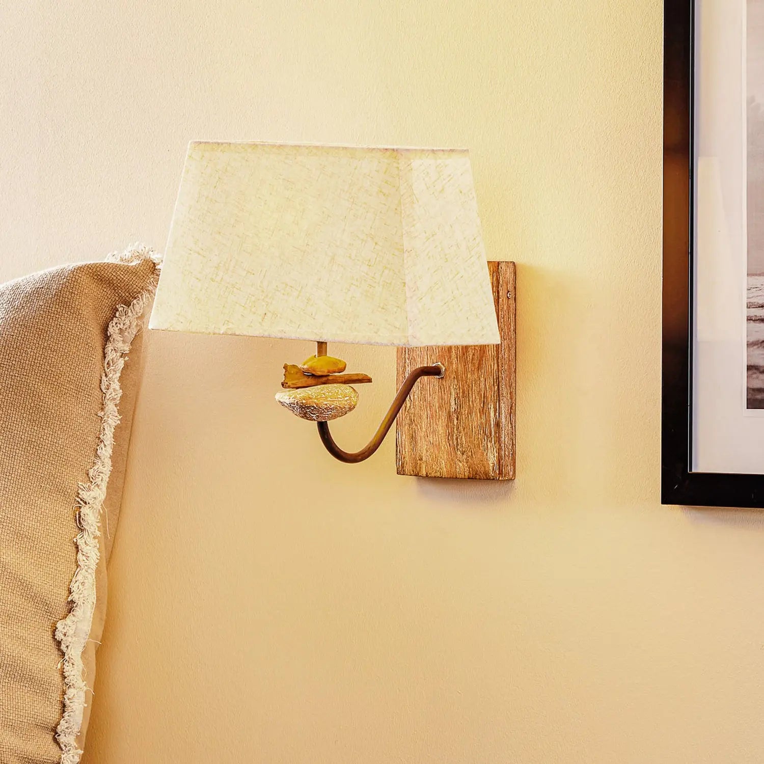 [gebraucht] B-ware Euluna Wandleuchte Seregon Mit Steindekor Und Stoffschirm Wandlampe Bettlampe427