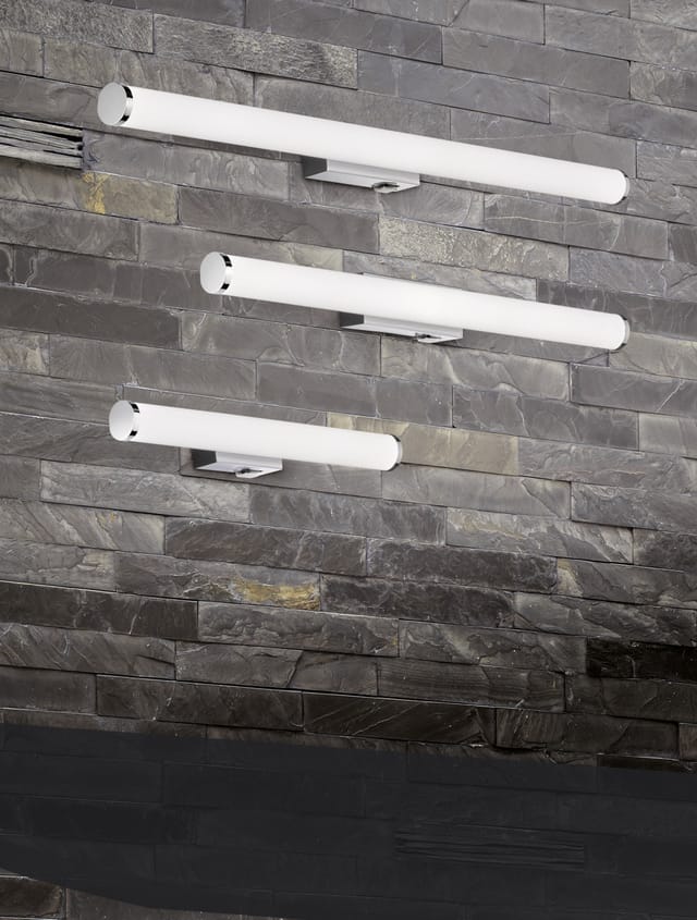 Trio LED-Wandleuchte Mattimo 60,4 cm Chrom-Weiß