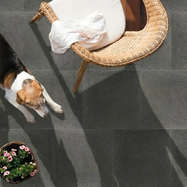 Terrassenplatte Feinsteinzeug Manhattan Schwarz 60 x 90 x 2 cm