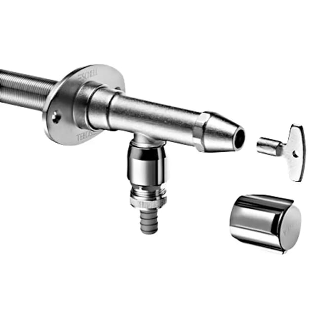 Schell frostsichere Außenwandarmatur Polaris II Montage während Rohbauphase